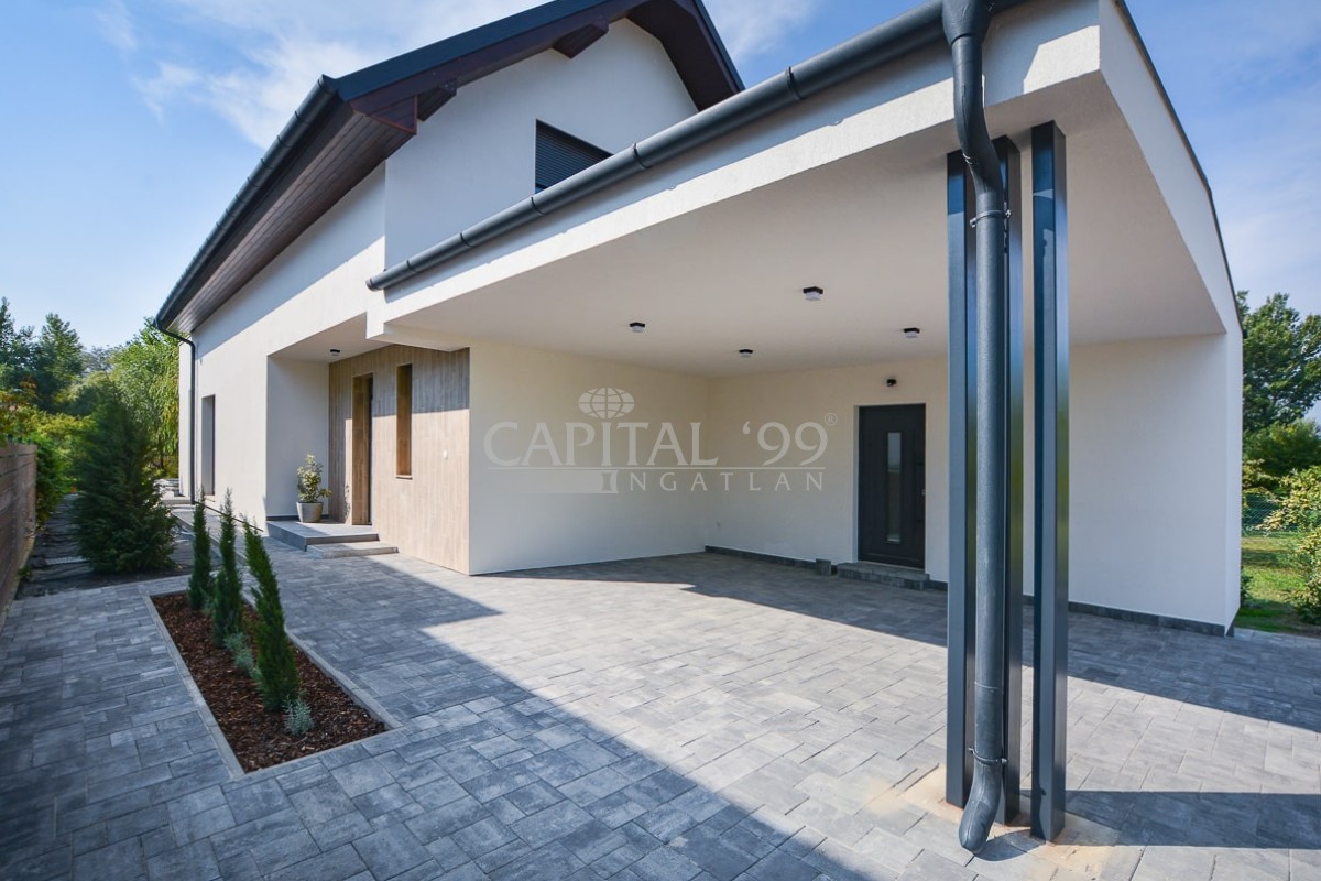 Családi ház - 4193