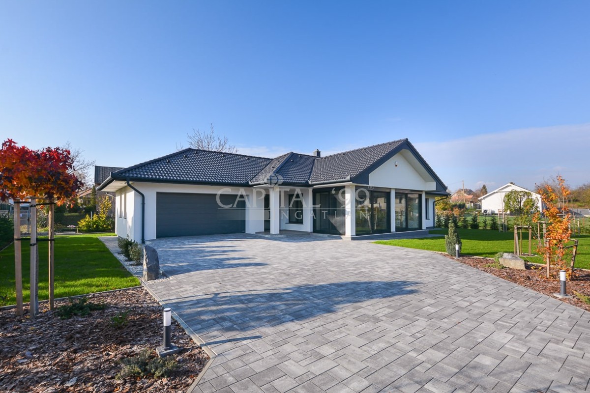 Családi ház - 4259