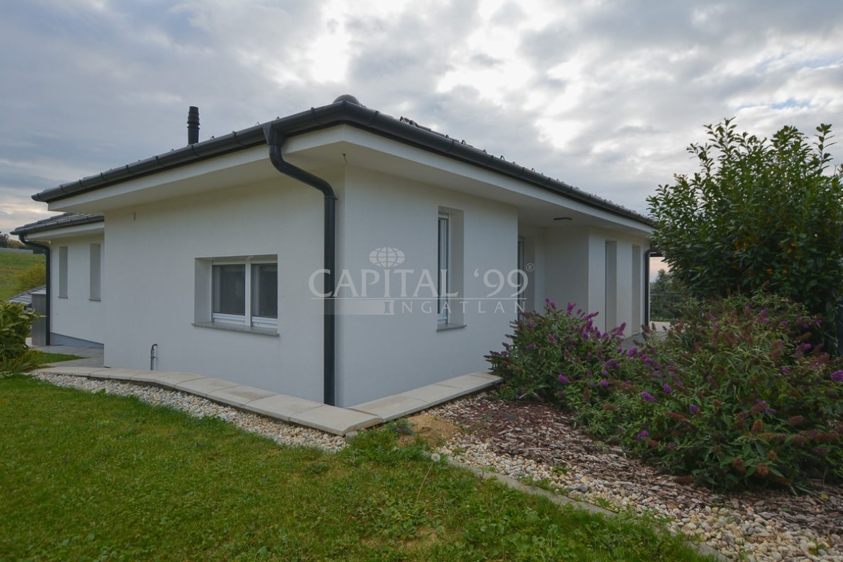 Családi ház - 4343