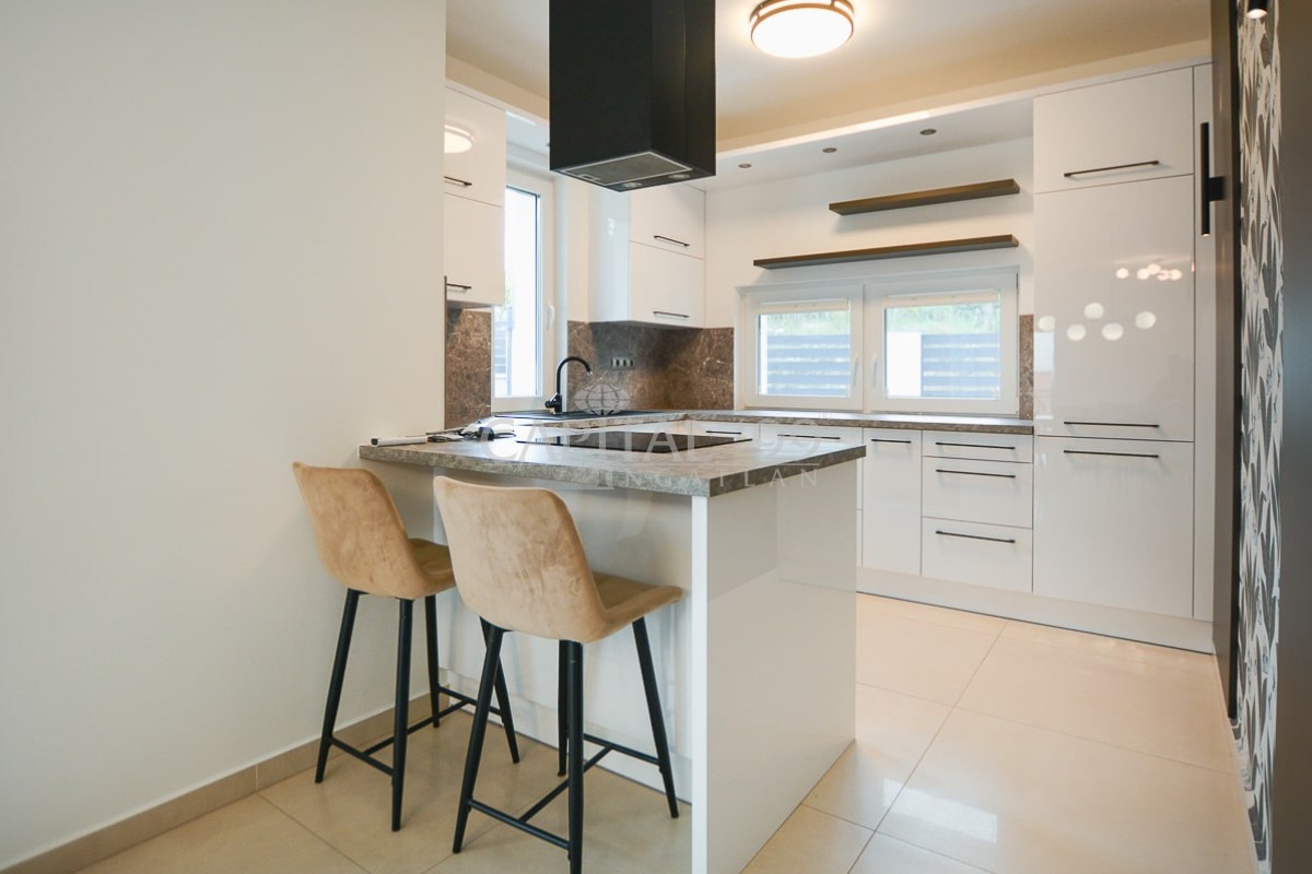 Családi ház - 4343