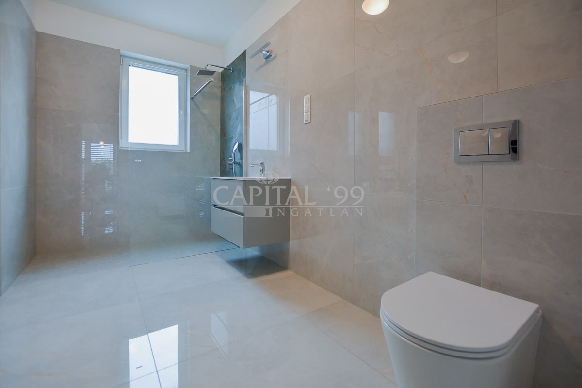 Családi ház - 4344