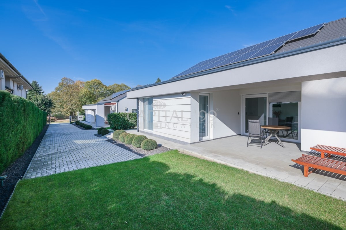 Családi ház - 4347