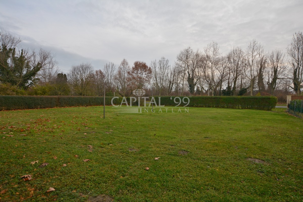 Építési telek - 4352
