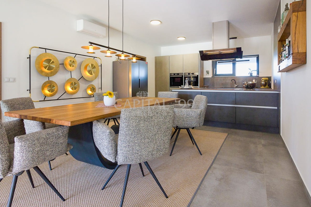 Családi ház - 4357