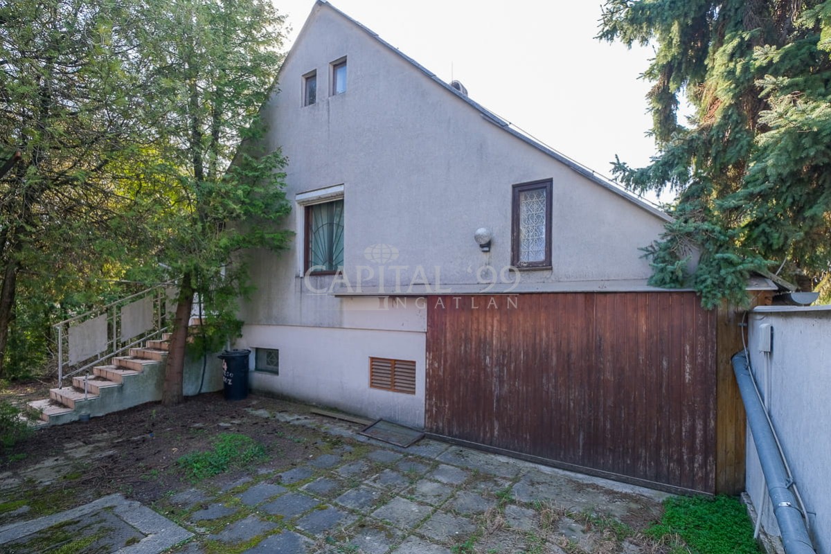 Családi ház - 4369