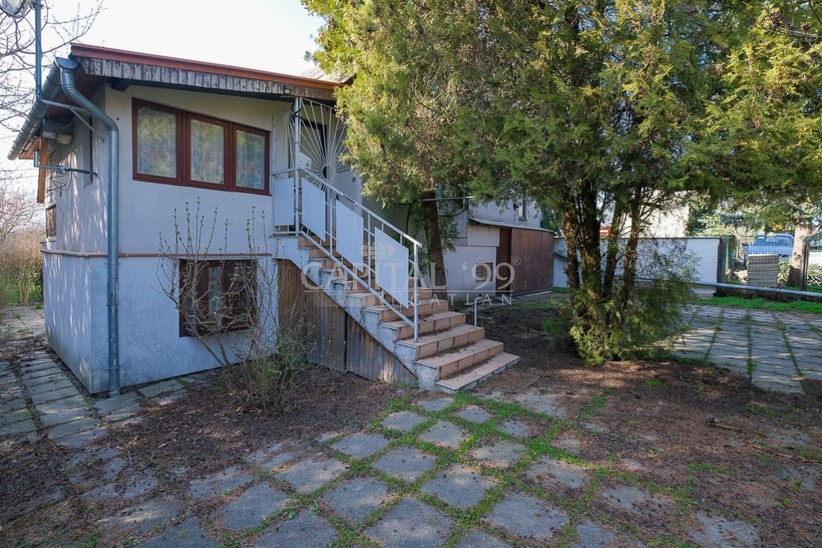 Családi ház - 4369